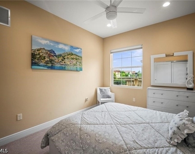 21460 Strada Nuova Circle - Photo Thumbnail 16
