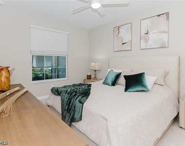 6047 Ellerston Way - Photo Thumbnail 9