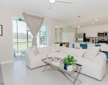 6047 Ellerston Way - Photo Thumbnail 4