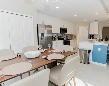 6047 Ellerston Way - Photo Thumbnail 11
