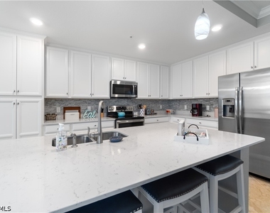 9596 Trevi Court - Photo Thumbnail 3