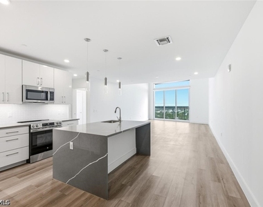 1950 Mayfair Street - Photo Thumbnail 19
