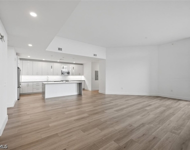 1950 Mayfair Street - Photo Thumbnail 19