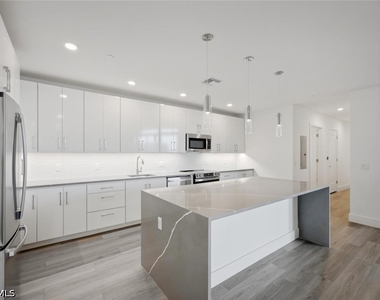 1950 Mayfair Street - Photo Thumbnail 20