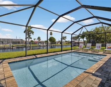 1421 Windsor Court - Photo Thumbnail 16