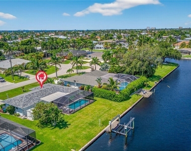 1421 Windsor Court - Photo Thumbnail 23