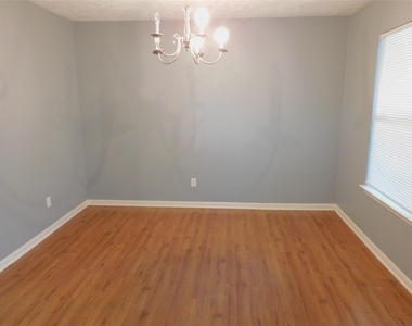 1338 Leadenhall Circle - Photo Thumbnail 6