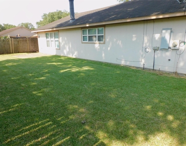 1338 Leadenhall Circle - Photo Thumbnail 15
