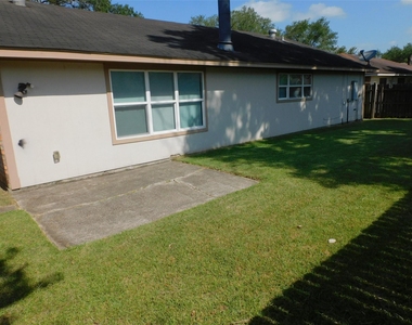 1338 Leadenhall Circle - Photo Thumbnail 16