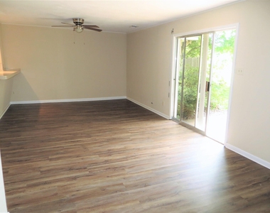 2809 Rosadele Street - Photo Thumbnail 13