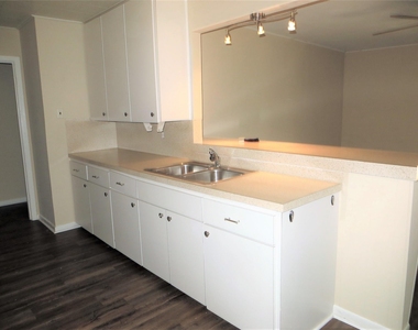2809 Rosadele Street - Photo Thumbnail 8