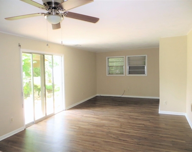 2809 Rosadele Street - Photo Thumbnail 14