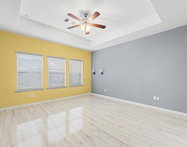 22522 Rustic Valley Court - Photo Thumbnail 10