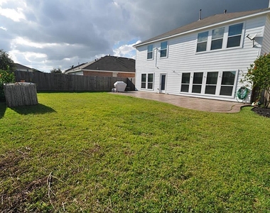 2931 Silver Landing Lane - Photo Thumbnail 1