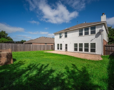 2931 Silver Landing Lane - Photo Thumbnail 35