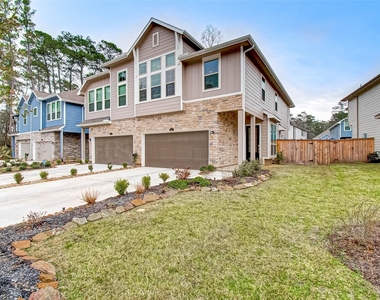 617 Aspen Falls Court - Photo Thumbnail 3