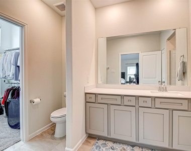 617 Aspen Falls Court - Photo Thumbnail 67