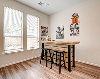 617 Aspen Falls Court - Photo Thumbnail 24