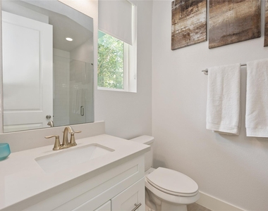 5914 Val Verde Street - Photo Thumbnail 5