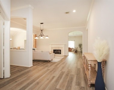 11418 Ruby Canyon Lane - Photo Thumbnail 5