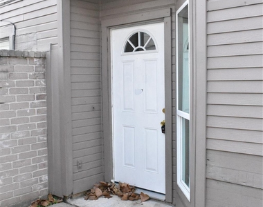 8903 Kalewood Drive - Photo Thumbnail 4