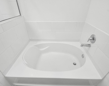1325 Grass Bend Drive - Photo Thumbnail 31