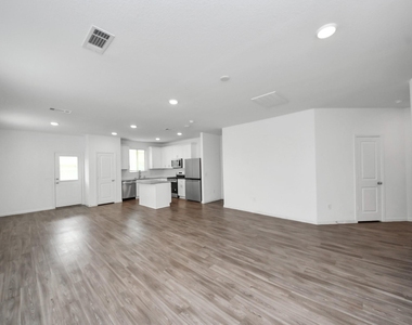 1325 Grass Bend Drive - Photo Thumbnail 12