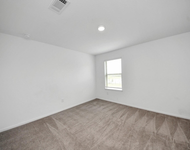 1325 Grass Bend Drive - Photo Thumbnail 25