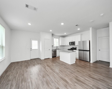 1325 Grass Bend Drive - Photo Thumbnail 16