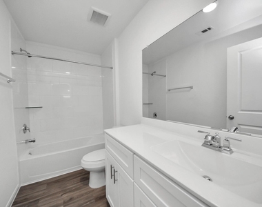 1325 Grass Bend Drive - Photo Thumbnail 24