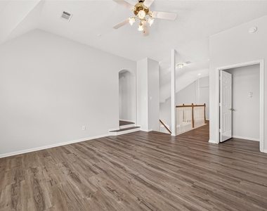1415 Kennewick Court - Photo Thumbnail 34