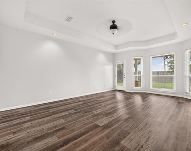 1415 Kennewick Court - Photo Thumbnail 23