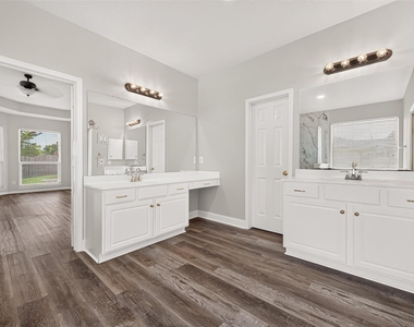 1415 Kennewick Court - Photo Thumbnail 27