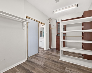 1415 Kennewick Court - Photo Thumbnail 28