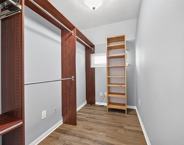 1415 Kennewick Court - Photo Thumbnail 31