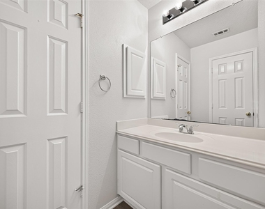 1415 Kennewick Court - Photo Thumbnail 39