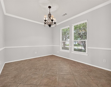 1415 Kennewick Court - Photo Thumbnail 7