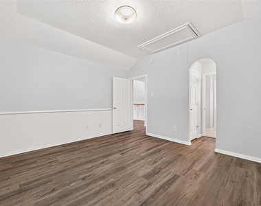 1415 Kennewick Court - Photo Thumbnail 38