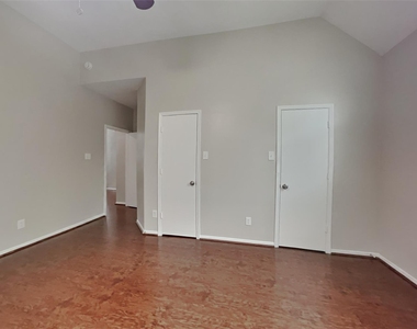 619 Bending Bough Drive - Photo Thumbnail 8