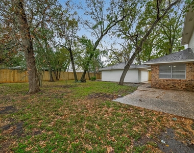 422 Willow Vista Drive - Photo Thumbnail 46