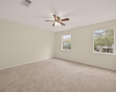 422 Willow Vista Drive - Photo Thumbnail 25