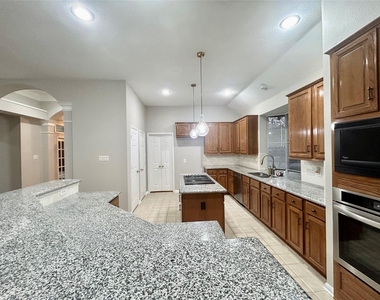 16807 Laguna Springs Drive - Photo Thumbnail 14
