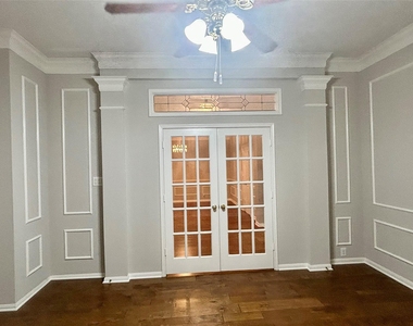 16807 Laguna Springs Drive - Photo Thumbnail 9