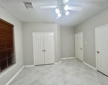 16807 Laguna Springs Drive - Photo Thumbnail 44