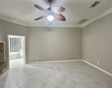 16807 Laguna Springs Drive - Photo Thumbnail 30