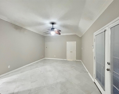 16807 Laguna Springs Drive - Photo Thumbnail 31