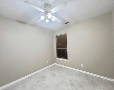 16807 Laguna Springs Drive - Photo Thumbnail 38