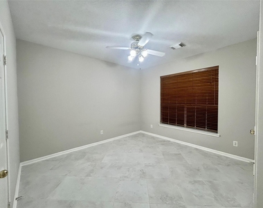 16807 Laguna Springs Drive - Photo Thumbnail 42
