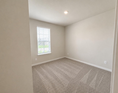 25436 Blossom Court - Photo Thumbnail 16