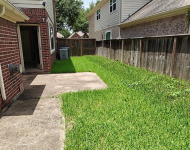 15319 Truslow Point Lane - Photo Thumbnail 23